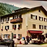 Panzió Ustria Crusch Alva