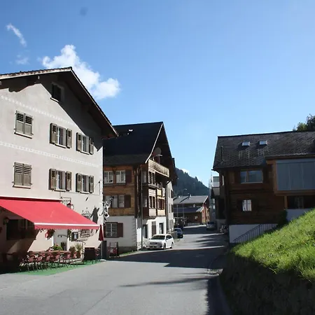 Frühstückspension Ustria Crusch Alva *