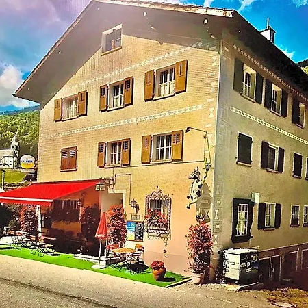 Ustria Crusch Alva Bed & Breakfast Tavanasa