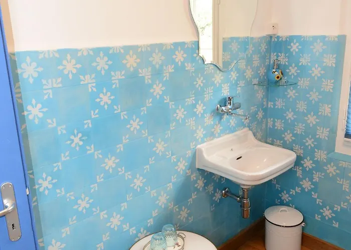 Bed & Breakfast Ustria Crusch Alva Tavanasa