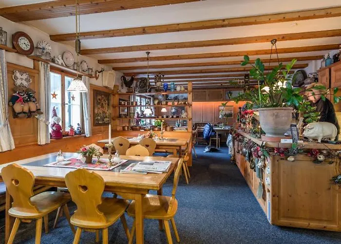 Ustria Crusch Alva * Tavanasa