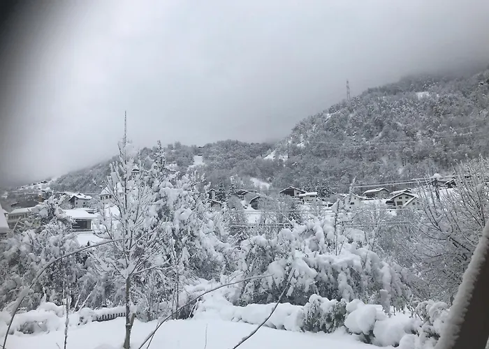 Ustria Crusch Alva Alojamento de Acomodação e Pequeno-almoço Tavanasa